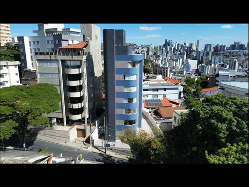 Casa em Belo Horizonte/MG - Rua Mar de Espanha I B. Santo Antônio, 214