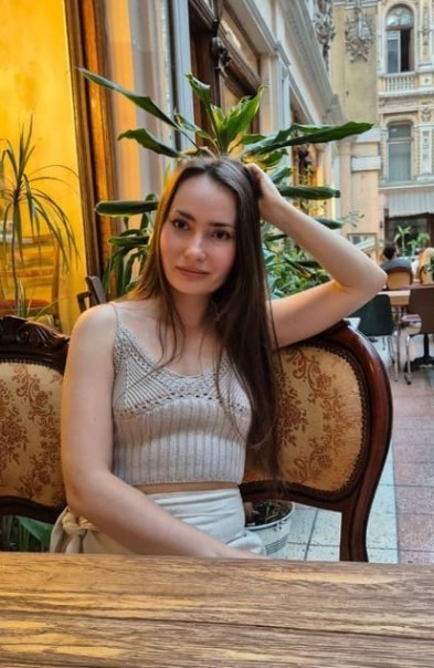 lady's photo