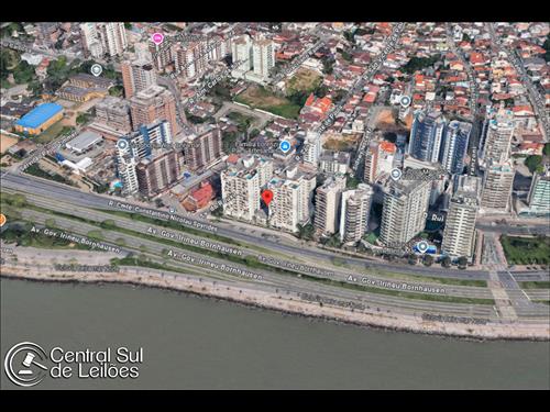 Apartamento n° 104, com 02 Vagas de Garagem, no Edifício Residencial Country Club, em Florianópolis...