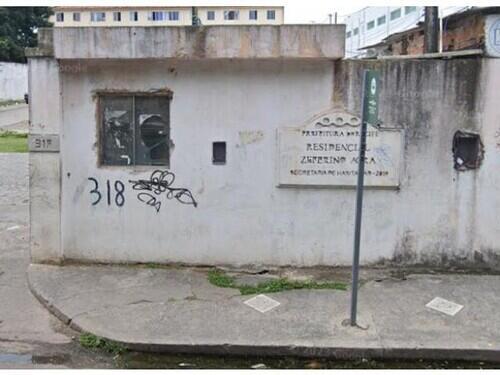 Apto. nº 108, localizado no 1º andar do Bloco D
