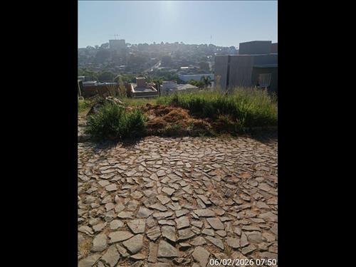 Terreno          -   - 130,00m2
