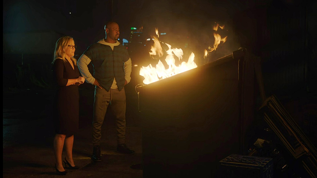 S3ep02 Angel Wing Dumpster Fire