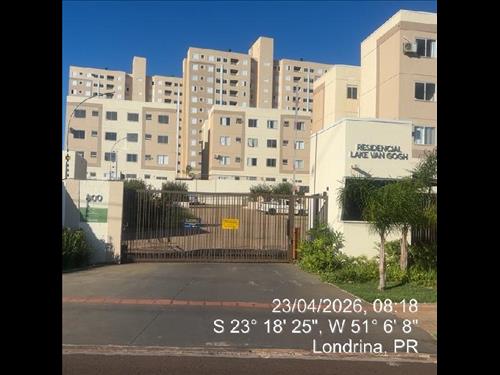 Apartamento      -   - 75,97m2