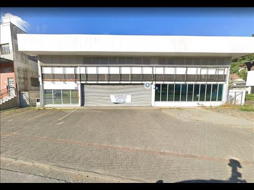Prédio Monousuário 949m² | Terreno 820m²| Ponta Aguda - Blumenau/SC | Rua Missões- Localização Nobr...