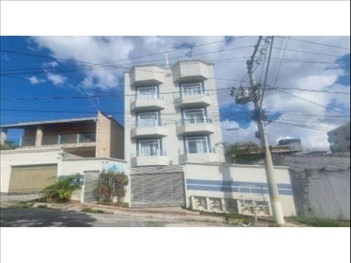 Apartamento à venda em leilão