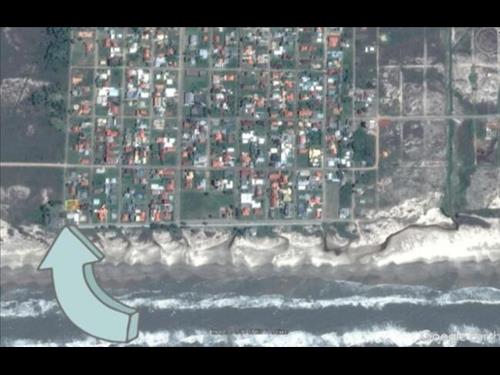 Imóvel 200m2 e 2 Terrenos - Beira Mar Litoral - Paraíso/Torres RS