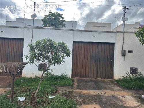 Casa  -   - 70,00m2