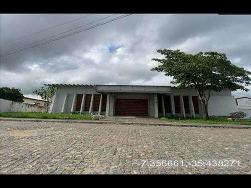 VENDA DIRETA BB - AMOLDADA NAS CLÁUSULAS DO EDITAL Nº 2025/210015V(9055) LOTE 003