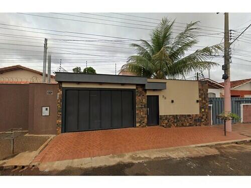CASA - IMÓVEL OCUPADOR