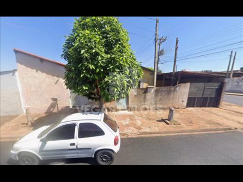 LOTE 001        Imóvel em Jaboticabal/SP