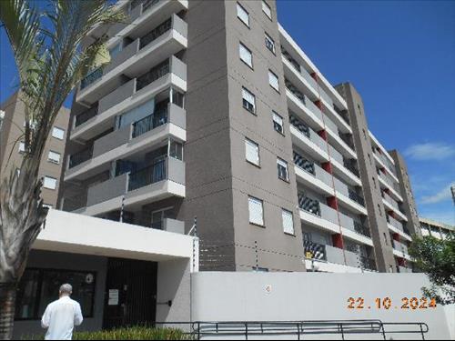 Apartamento      -   - 84,30m2