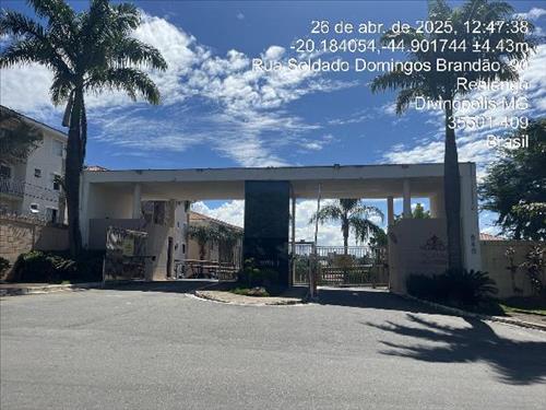 Apartamento  -   - 68,10m2