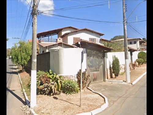 EXCELENTE CASA ALTO PADRÃO C/ 02 ANDARES + SUBSOLO | 08 QTS (02 SUÍTES C/ BANHEIRA) | ÁREA GOURMET ...
