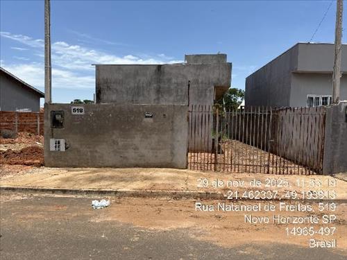 Casa             -   - 50,00m2
