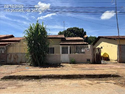 Casa             -   - 63,87m2