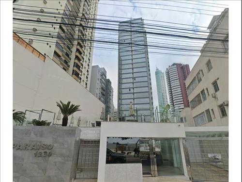 Apartamento à venda em leilão