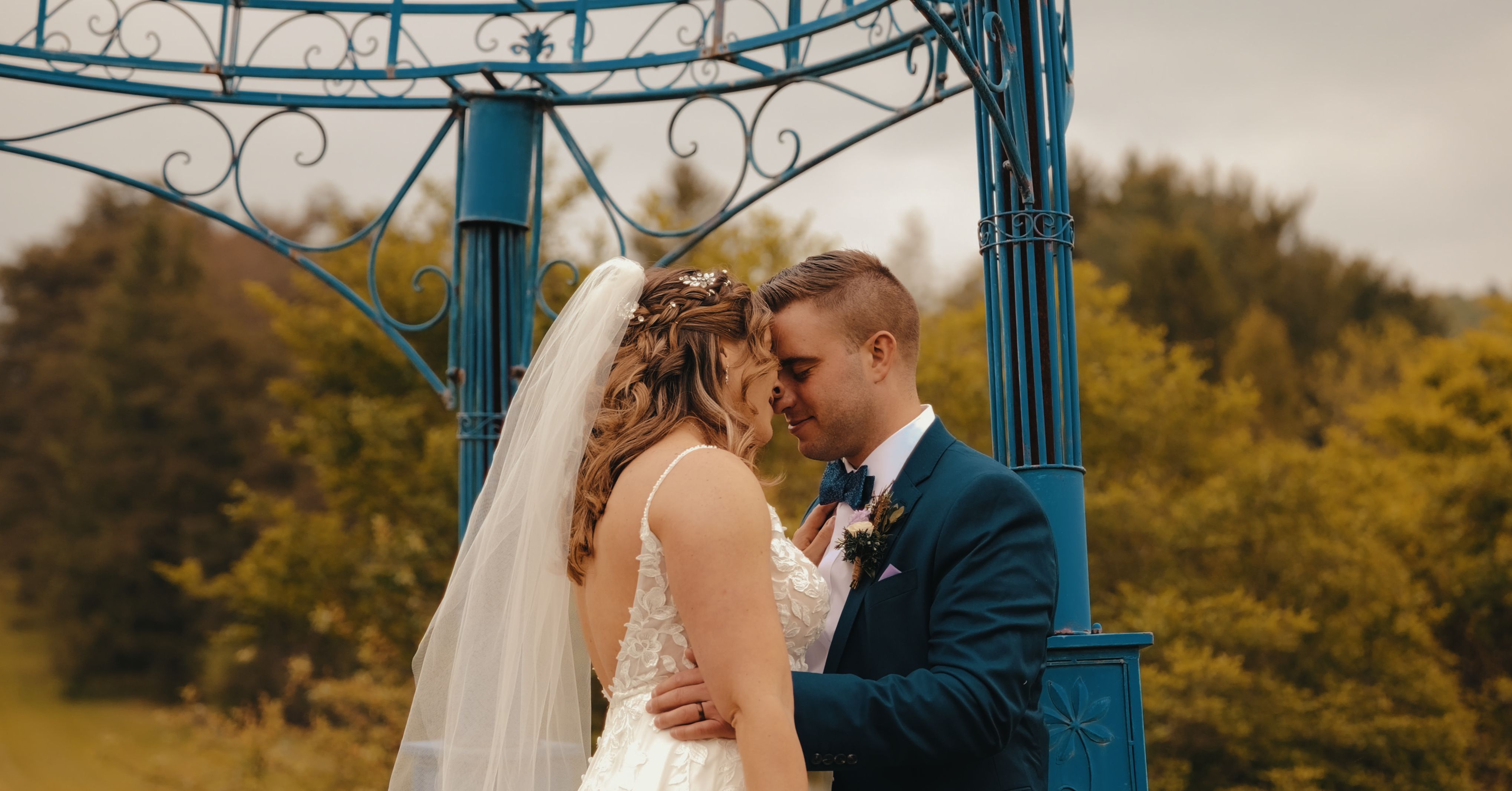Darby & Sam wedding reel thumbnail