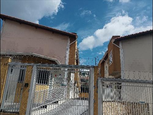 Casa, 92,86 m2 de área total, 84,36 m2 de área pri...