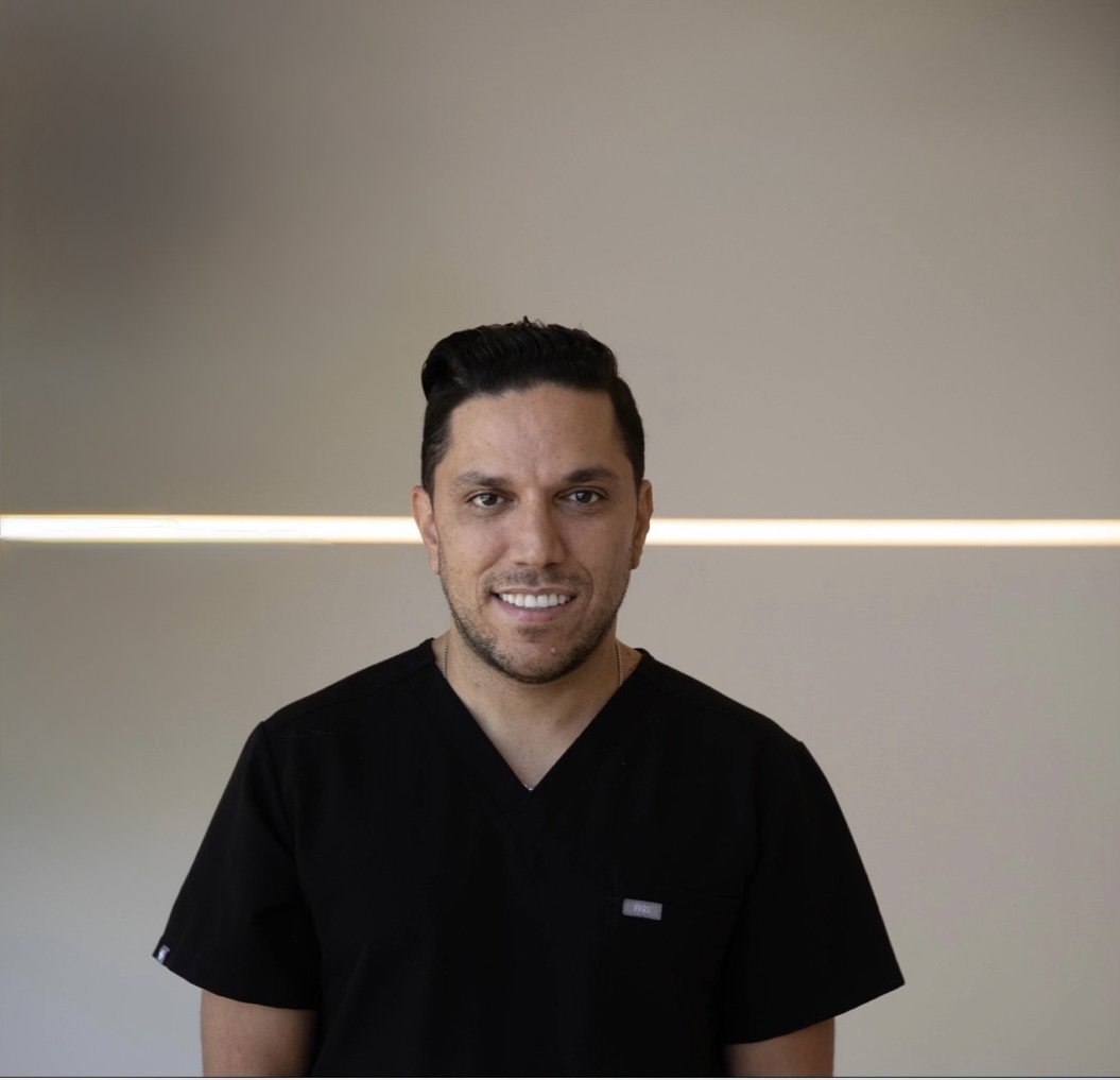 Dr. Mansour Zakhor, DDS