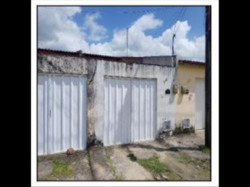 Casa  -   - 74,00m2