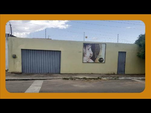 IMÓVEL NA RUA BEATO JOSE LOURENCO, N. 181, EM TIRADENTES, JUAZEIRO DO NORTE/CE, COM ÁREA TOTAL DE 4...