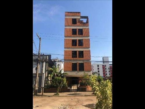 LOTE 001        LEILÃO JUDICIAL - Apartamento Duplex de 82...