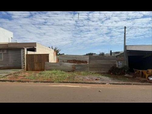 IMÓVEL URBANO COM ÁREA TOTAL DE 200,00 M2 EM CAMPO MOURÃO-PR