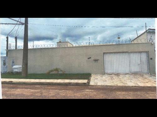 LOTE 001        IMÓVEL RESIDENCIAL COM 360M² EM ARIQUEMES/...