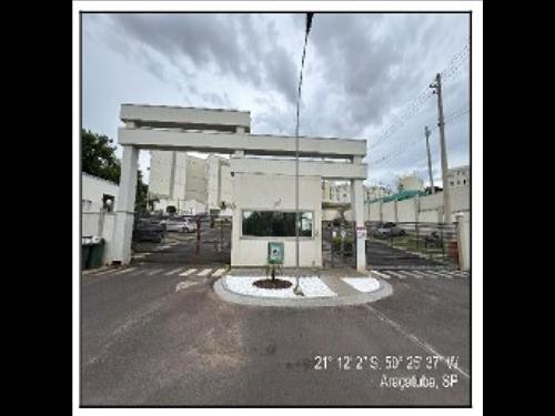 LOTE 437        Apartamento