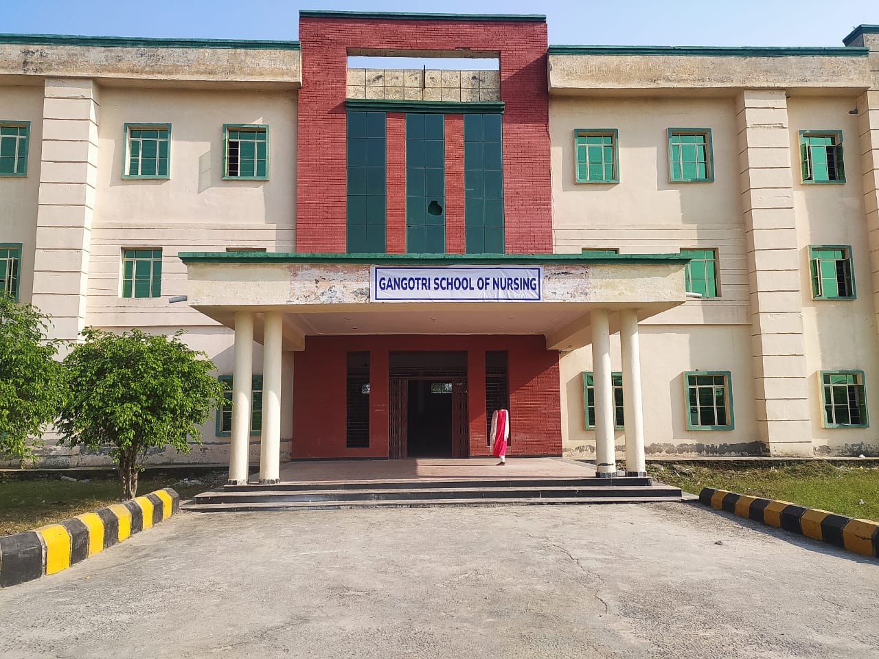 Gangotri School of Nursing, Jyotiba Phule Nagar Image