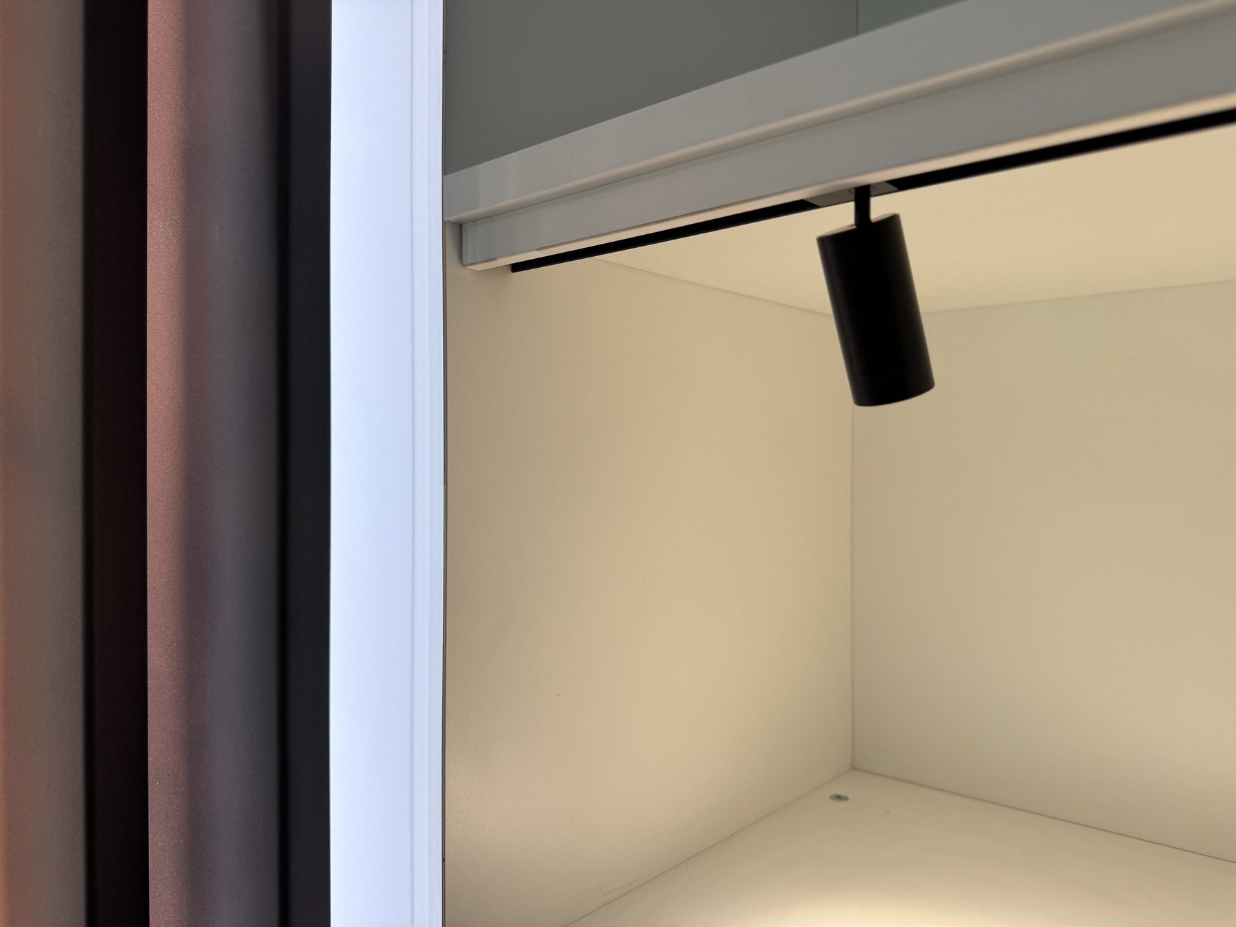 Mini Magnet A90D-2L — view 3