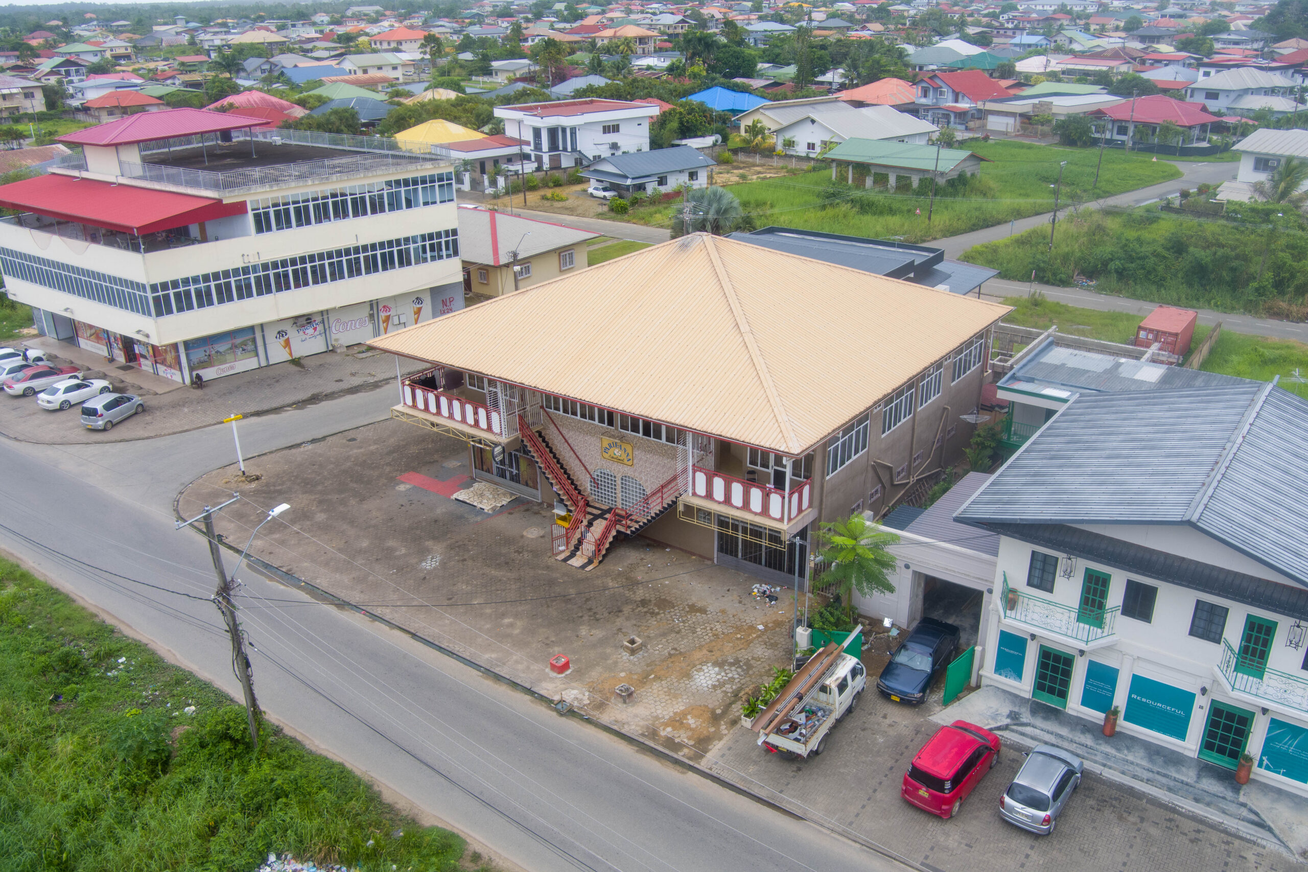 HK-WOLFRAMSTRAAT-HELIUMSTRAAT-Morgenstond-Paramaribo-Suriname-Surgoed-Makelaardij-N.V-KZ01294-2-scaled.jpg