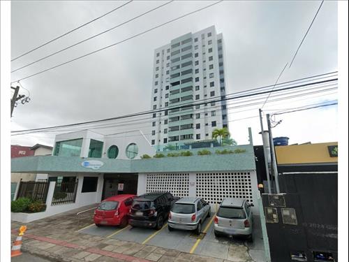 Apartamento à venda em leilão