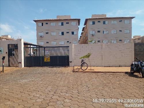Apartamento  -   - 84,24m2