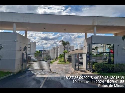 Apartamento  -   - 57,40m2