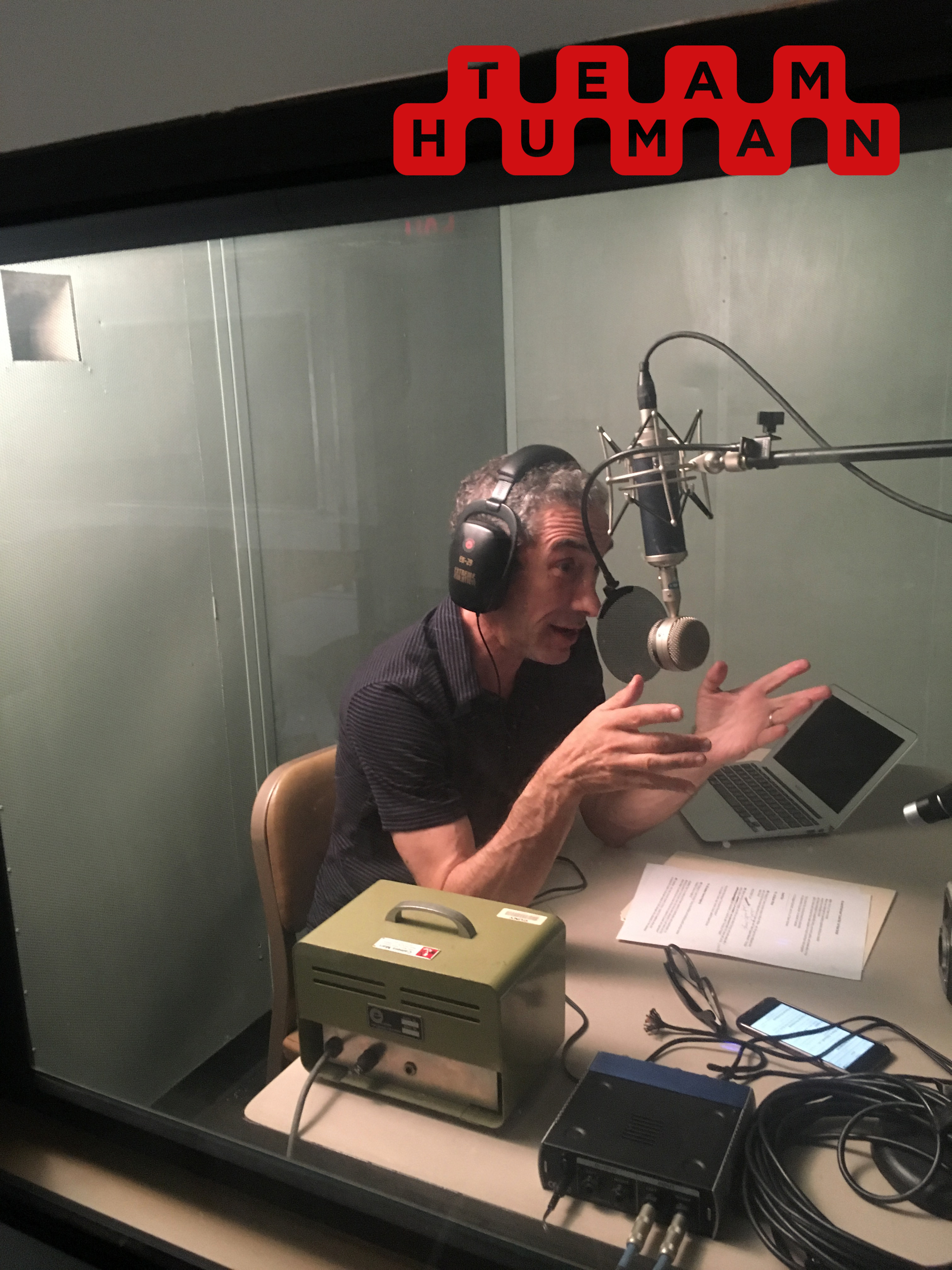 Douglas Rushkoff at the microphone