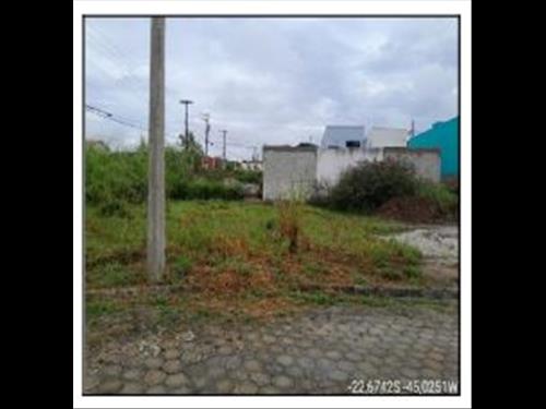 Terreno  -   -