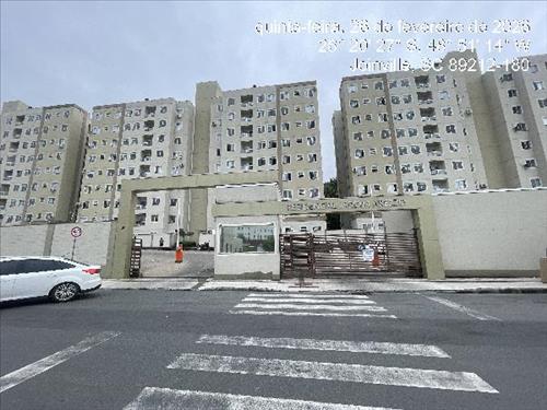 Apartamento      -   - 80,57m2
