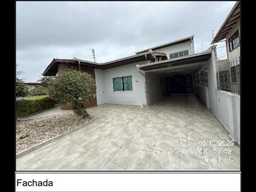 Casa  -   - 308,00m2