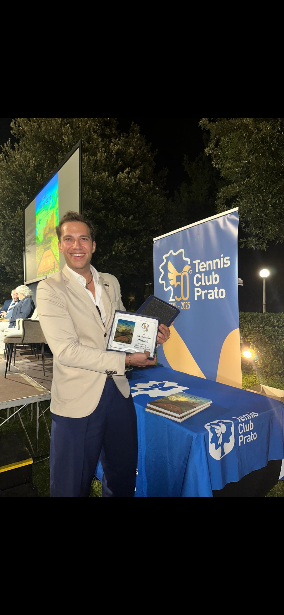 Alessandro Pintaldi con il premio