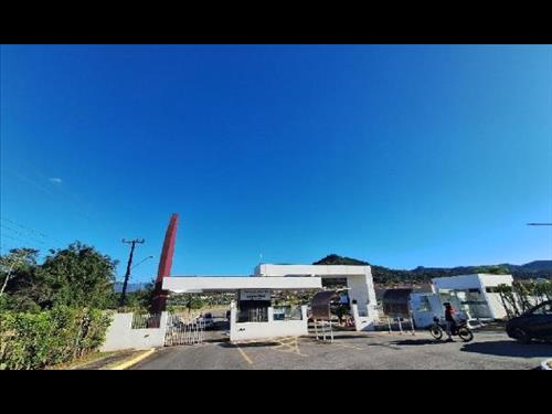 Casa             -   - 60,23m2