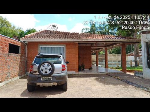 Casa             -   - 200,00m2