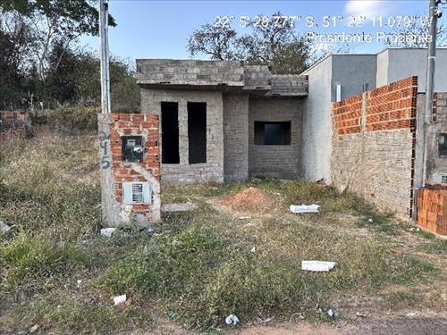 Terreno          -   - 126,00m2