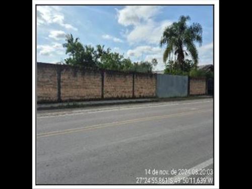 Terreno  -   - 2.018,00m2