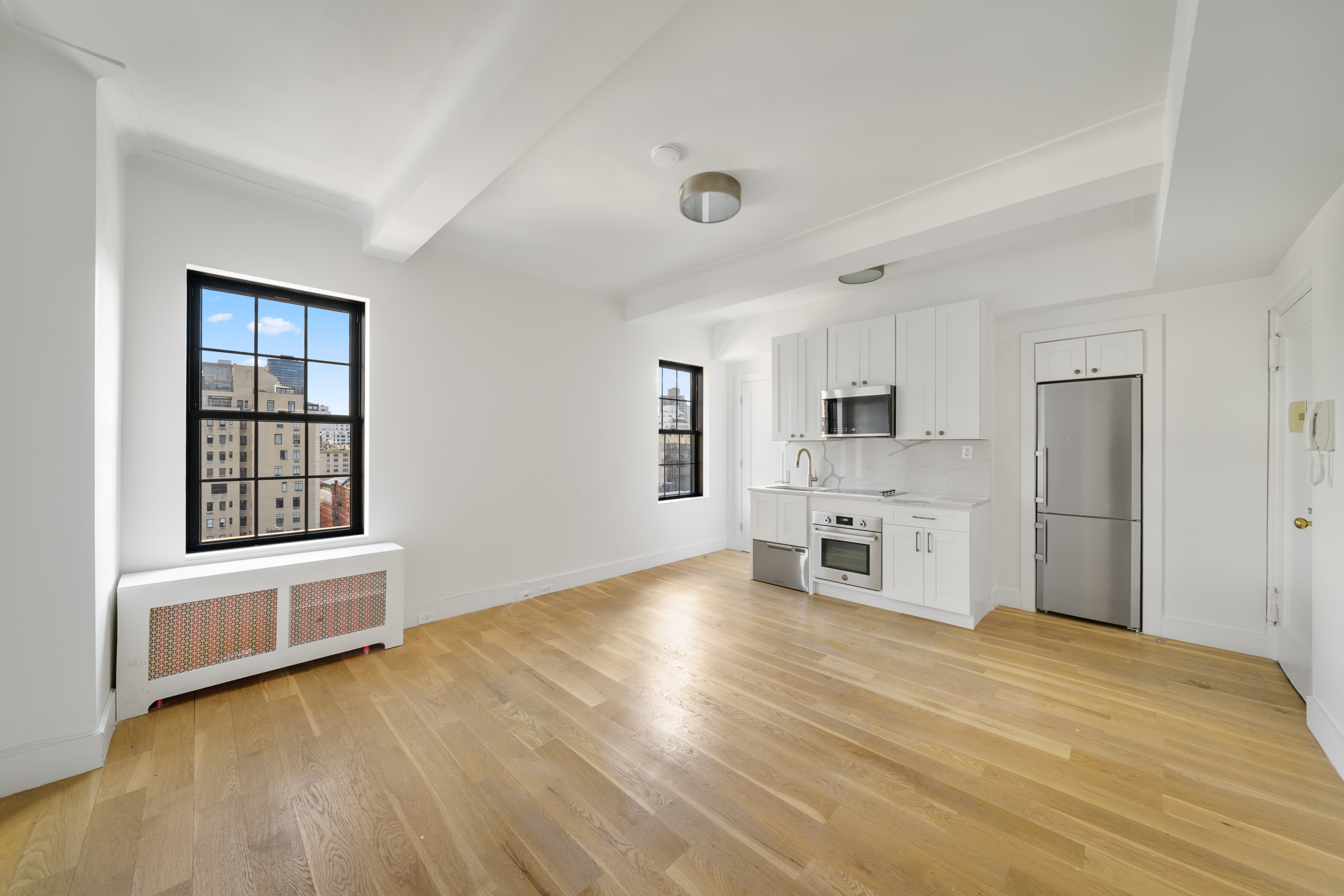 25 East 67th Street