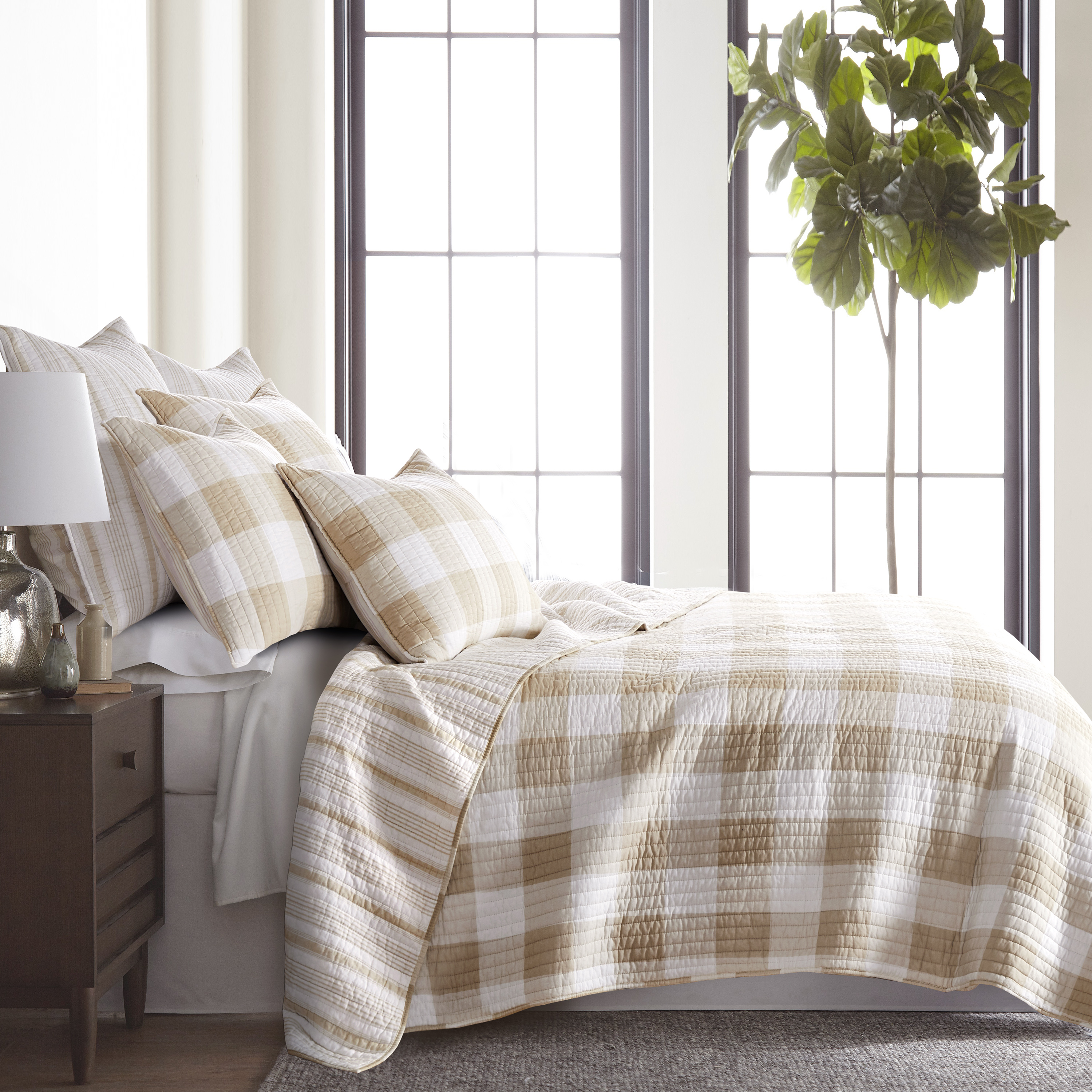 Camden Quilt and Pillow Sham Set - Levtex Home - Picture 39 of 43