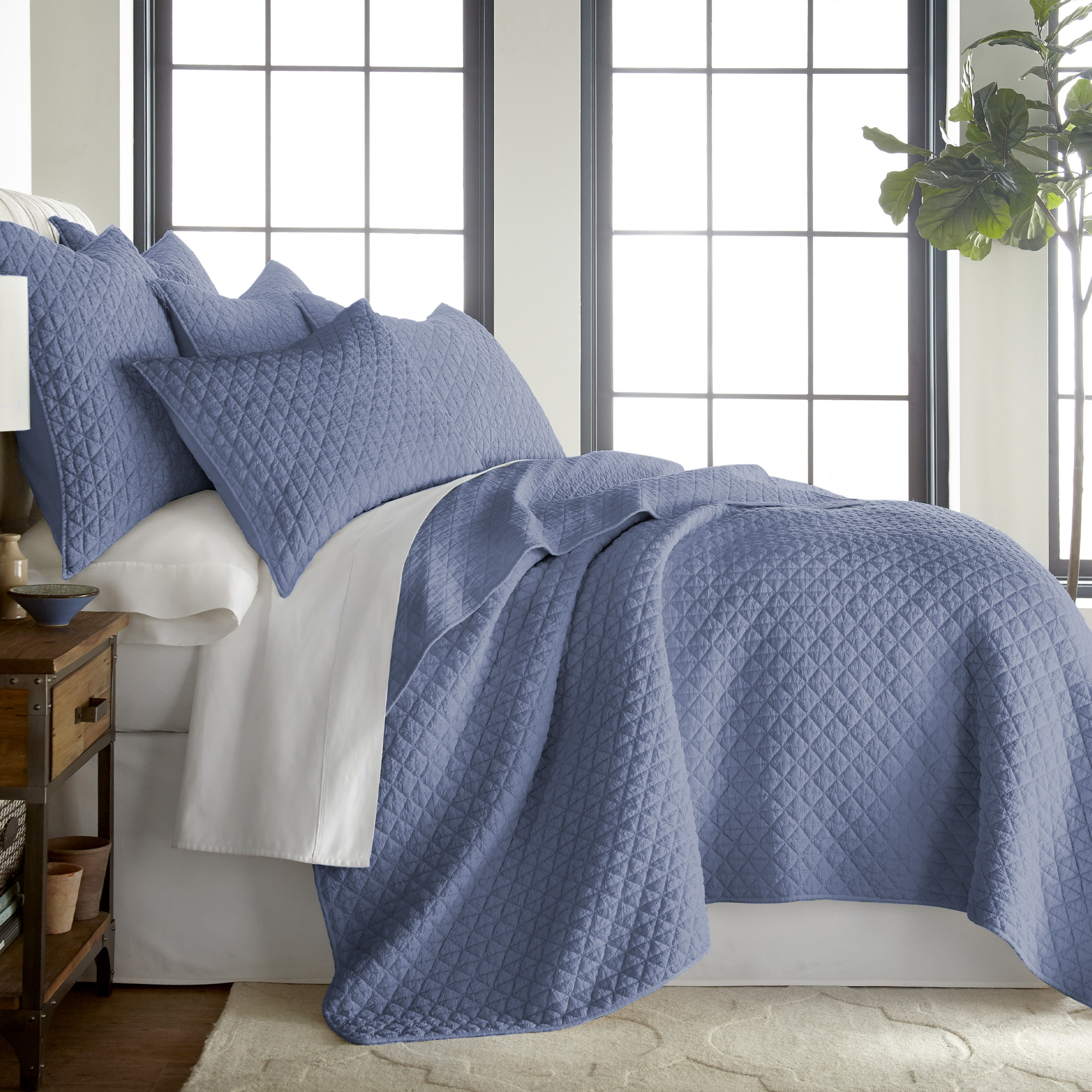 Rowan White Quilt Set- HomThreads by Levtex Home