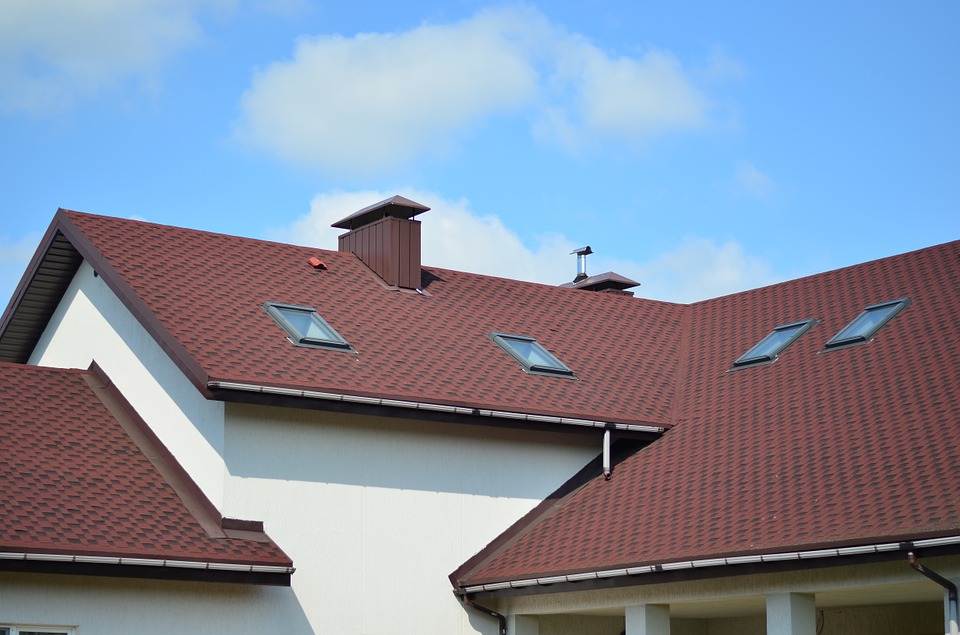 Four Warning Signs It's Time to Replace That Roof - Roof ...