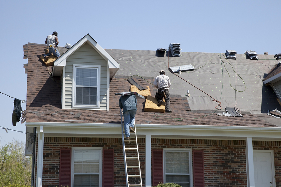 Roof Insurance Policy Claims Help in Girard
