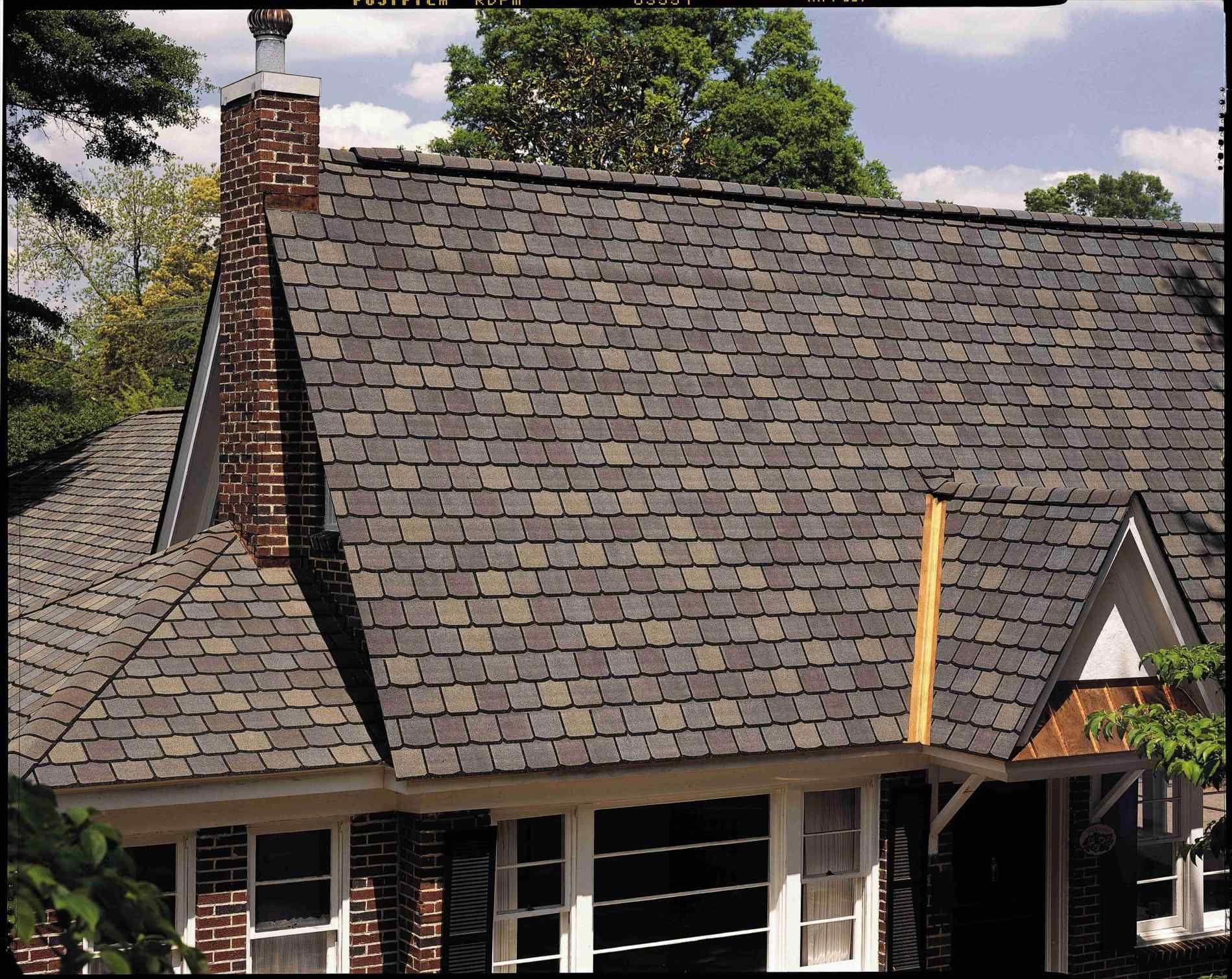 Repair or Replace? How to Determine What Your Roof Needs